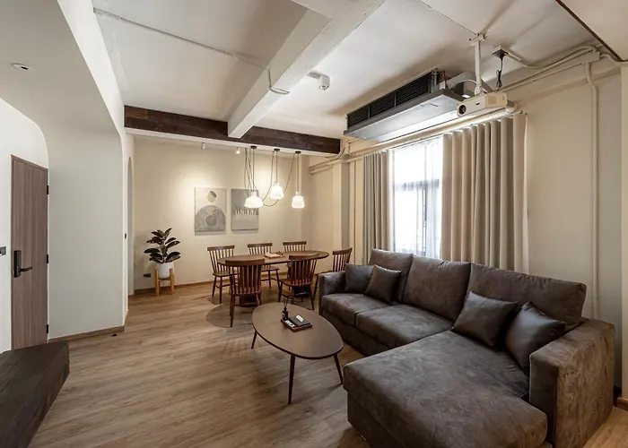 Apartment The Lair - 3mins Walk To Icon Siam *