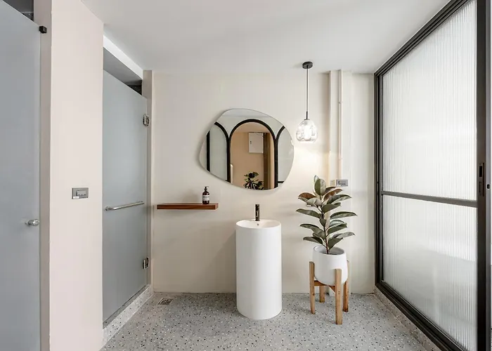 Apartment The Lair - 3mins Walk To Icon Siam