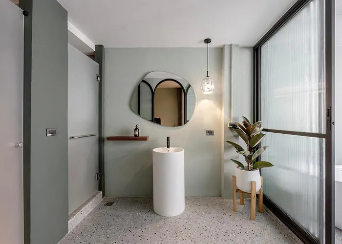 The Lair - 3mins Walk To Icon Siam Apartment Bangkok