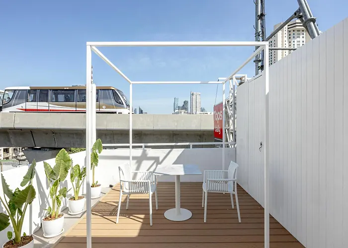 Apartment The Lair - 3mins Walk To Icon Siam *